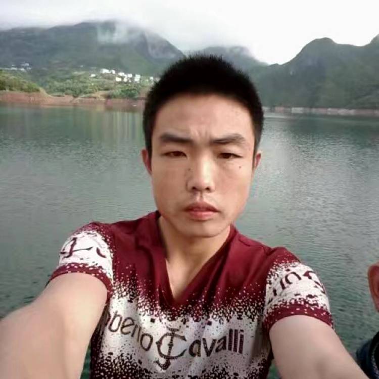 1辈子旳帆布鞋的照片