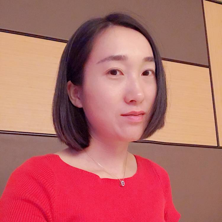 温婉电灯胆的照片