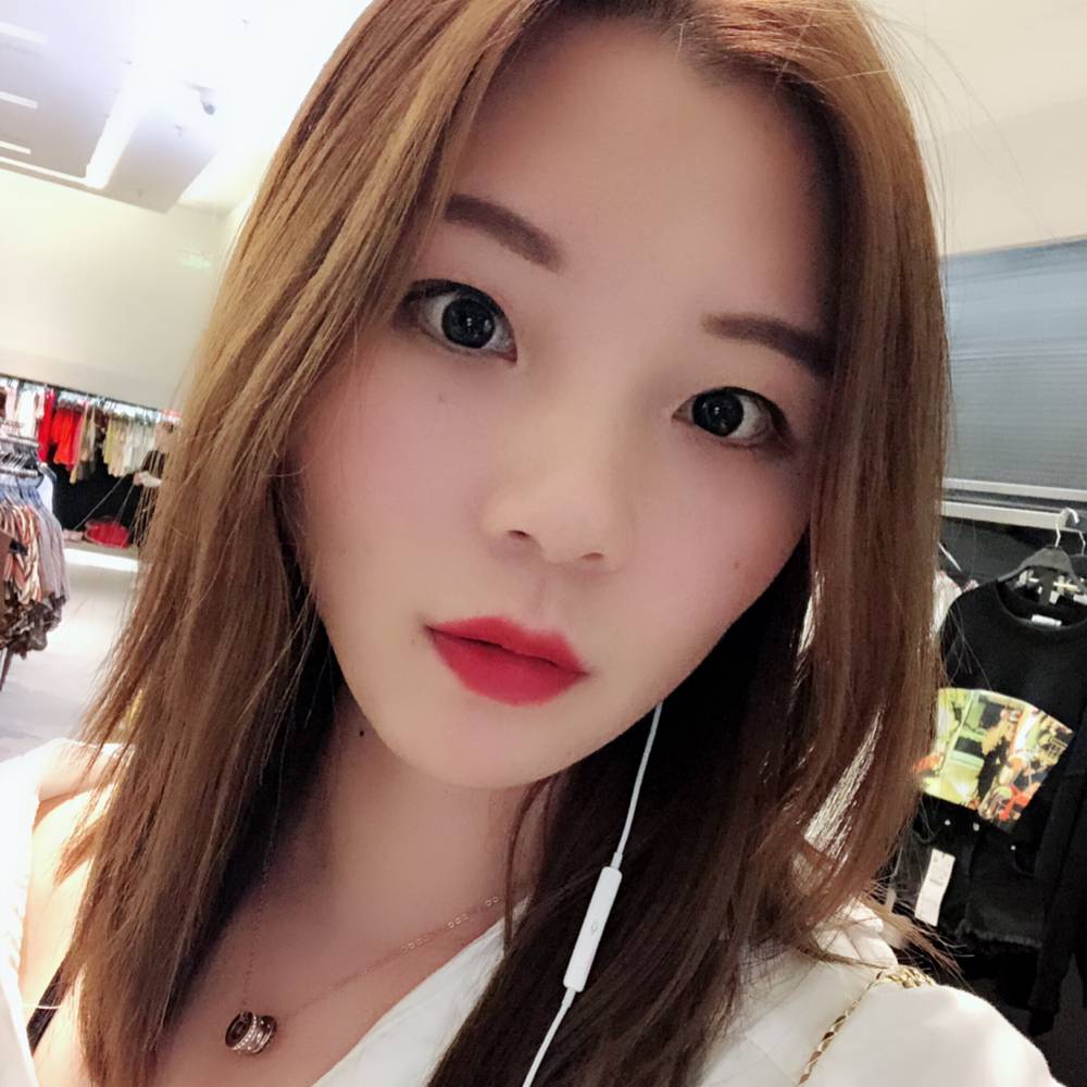 现代路灯的照片