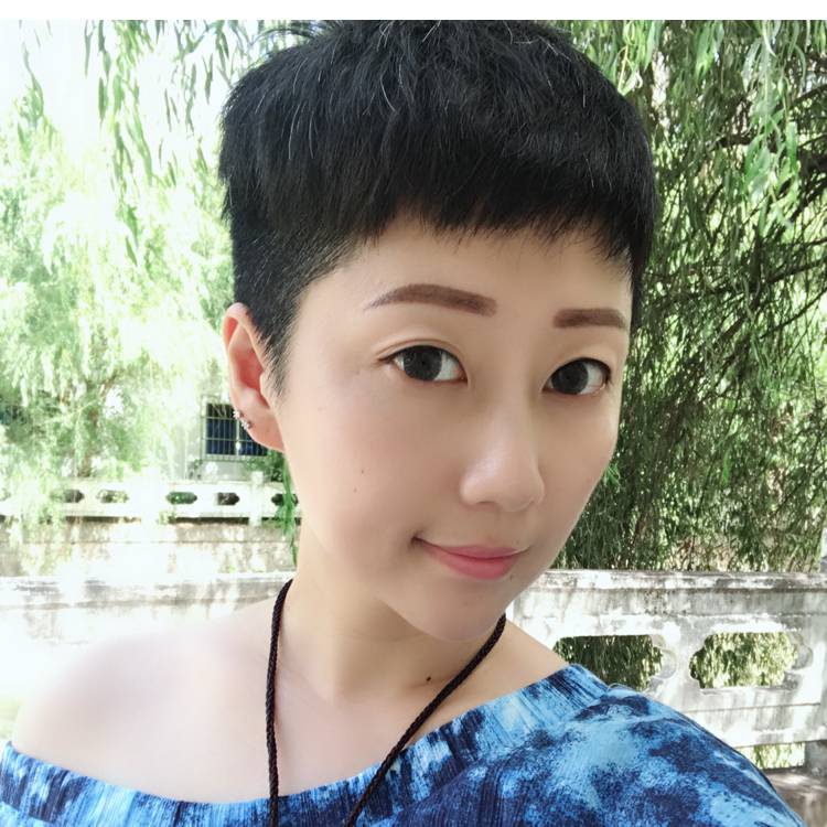 蛮小蛮的照片