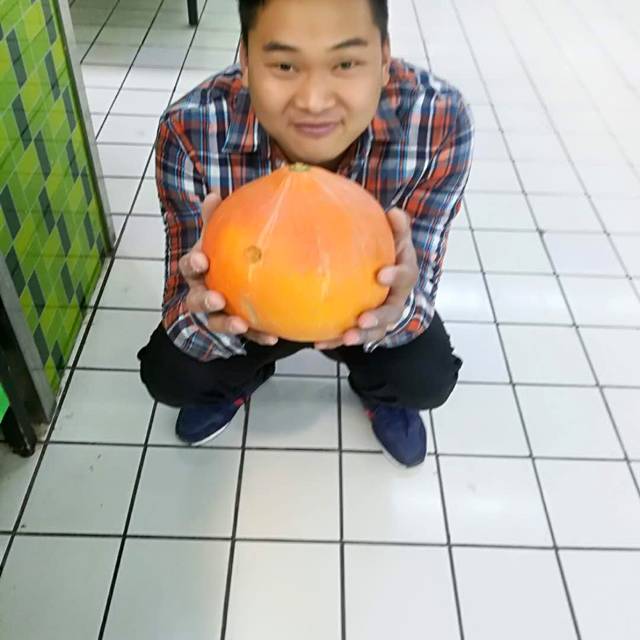 含糊水杯的照片