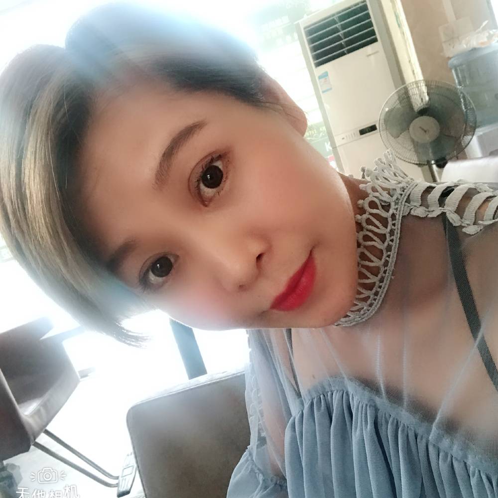 爱撒娇世界的照片