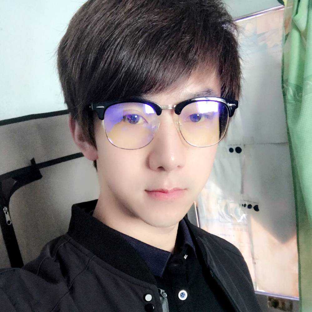 错过的拥抱的照片