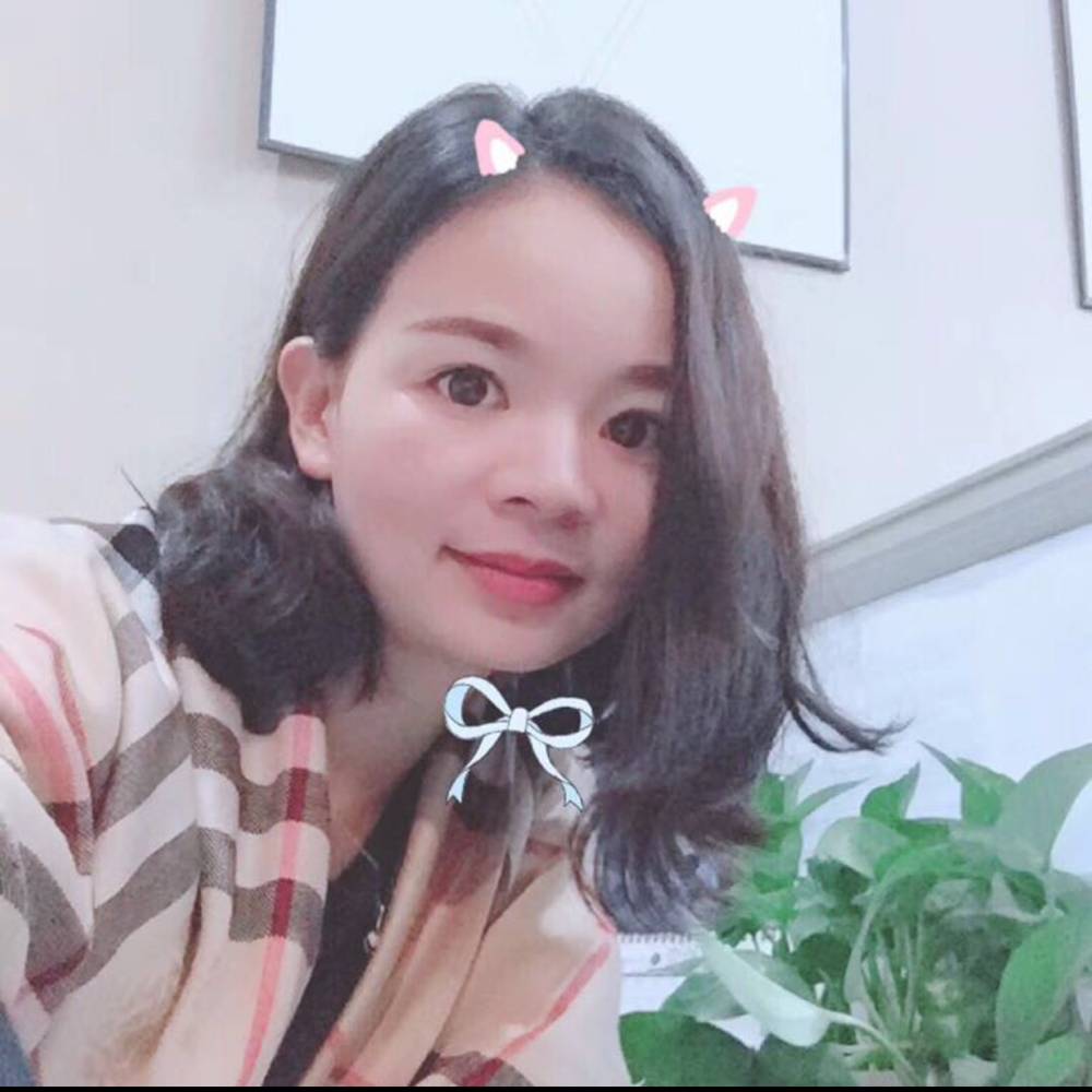 优秀香水的照片