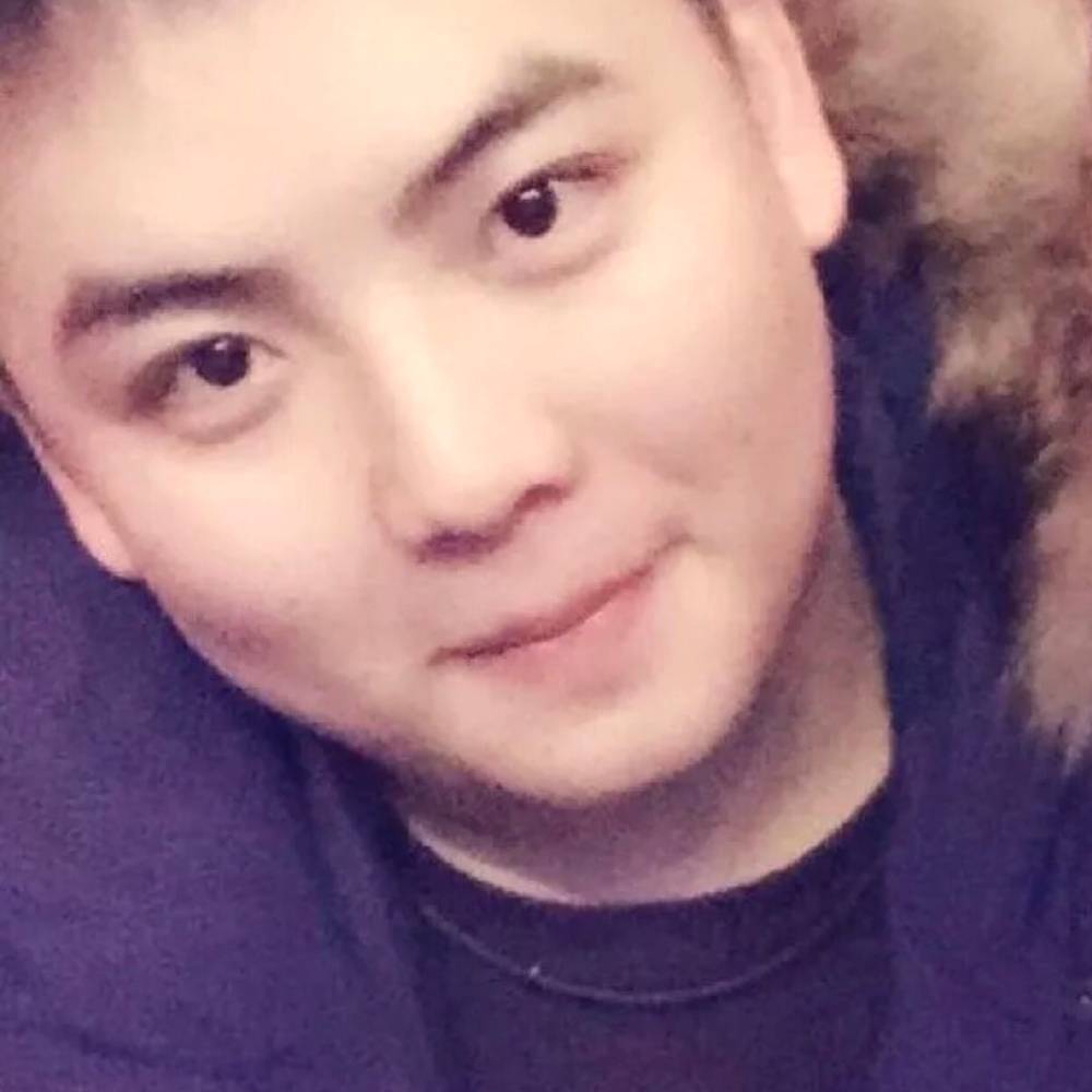 JohnnyH的照片