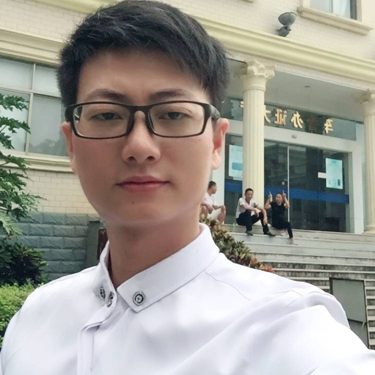太阳神小许的照片