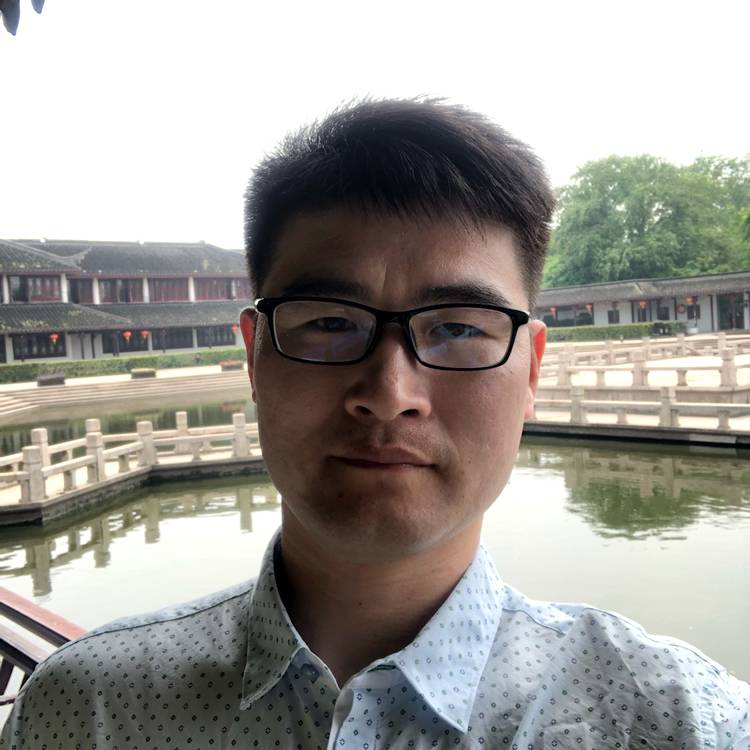 土豪小松鼠的照片