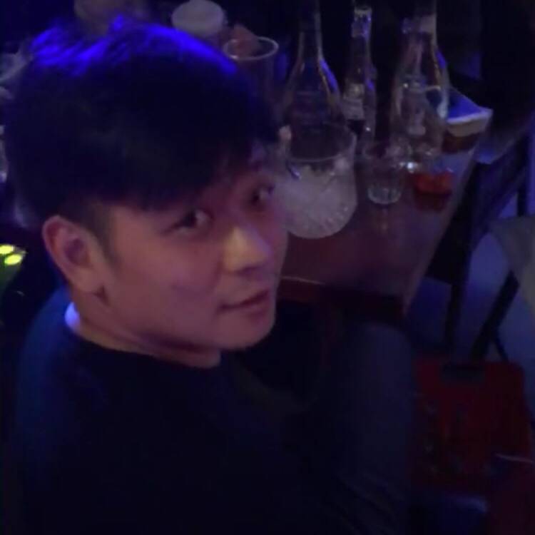 留胡子时光的照片