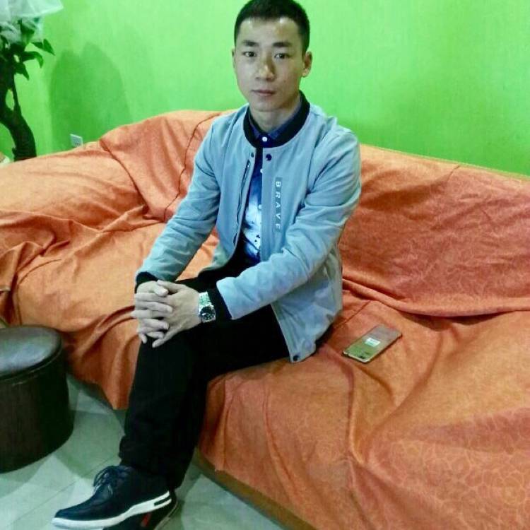 热情化羽的照片
