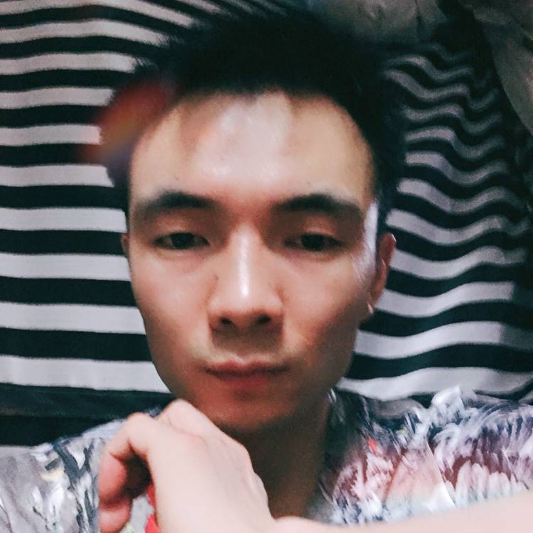 只留一人爱う的照片