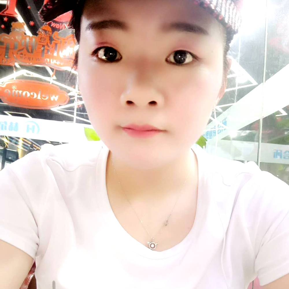 朴实小蚂蚁的照片
