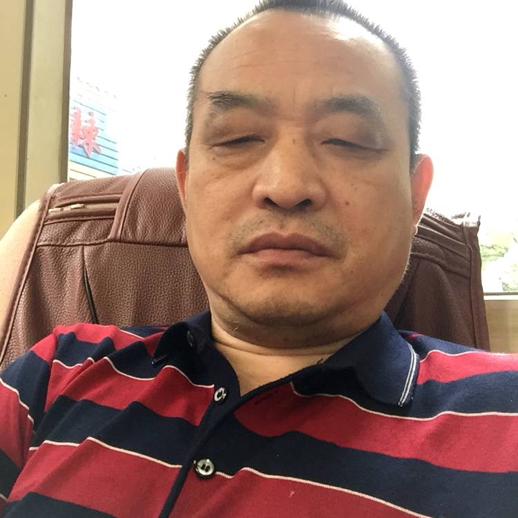 四月龙的照片