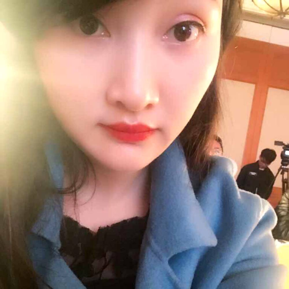 宛若陈曦的照片