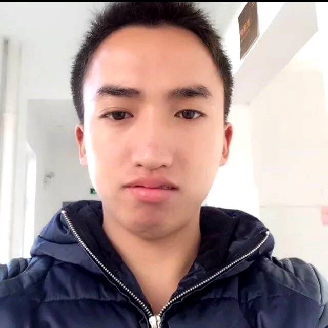 高贵春媱的照片