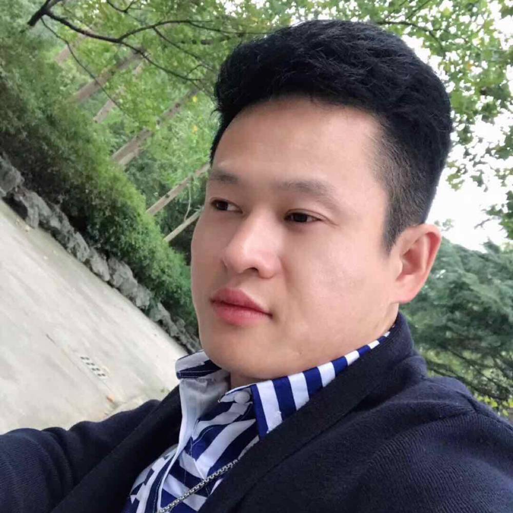 内向小笼包的照片