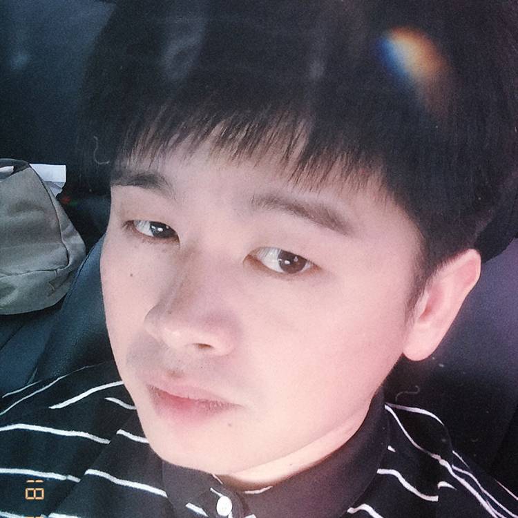 可靠蛋挞的照片