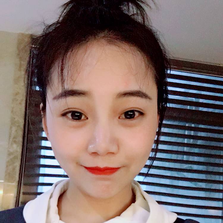 大琪琪琪的照片