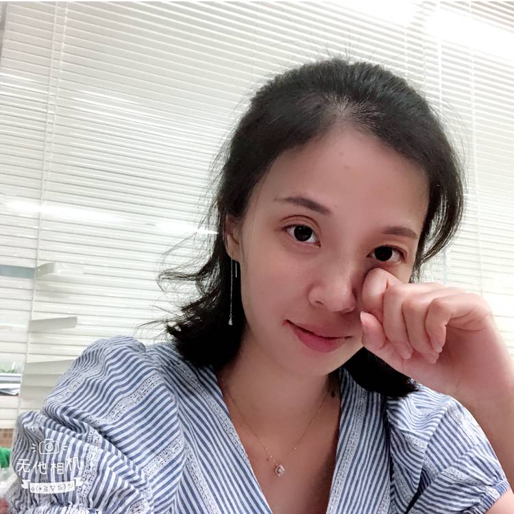 诗晗的照片