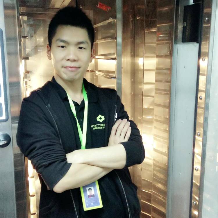 勤劳青栀的照片