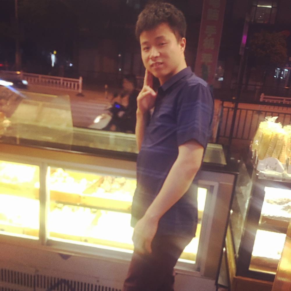 清脆身影的照片