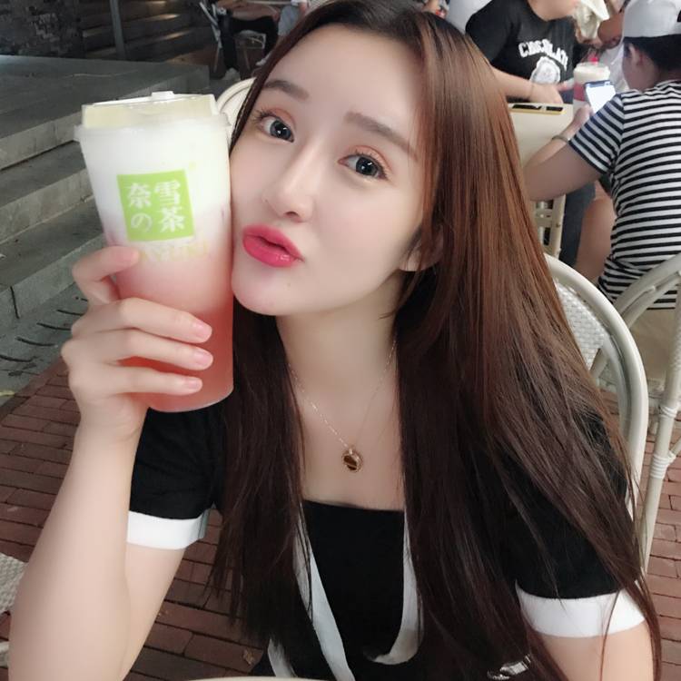 苹果宝宝的照片