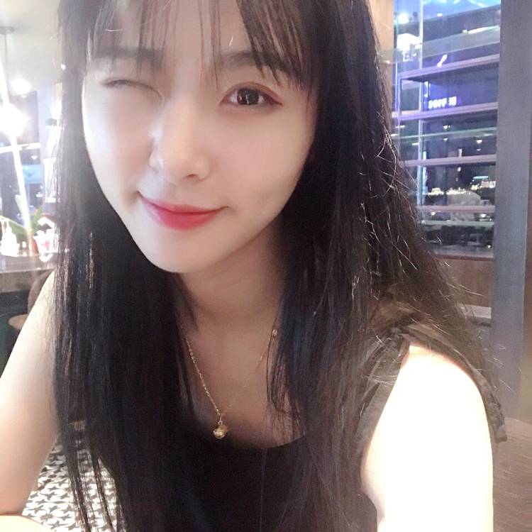 笑起来很好看的照片
