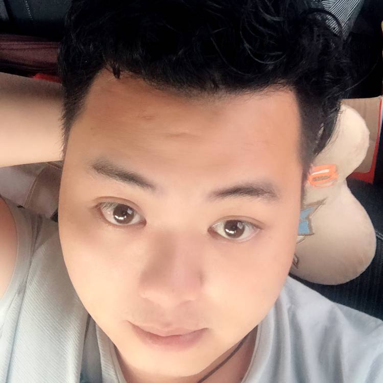 欧阳三少的照片