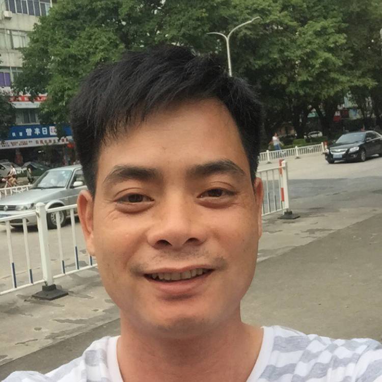 稳重水影的照片