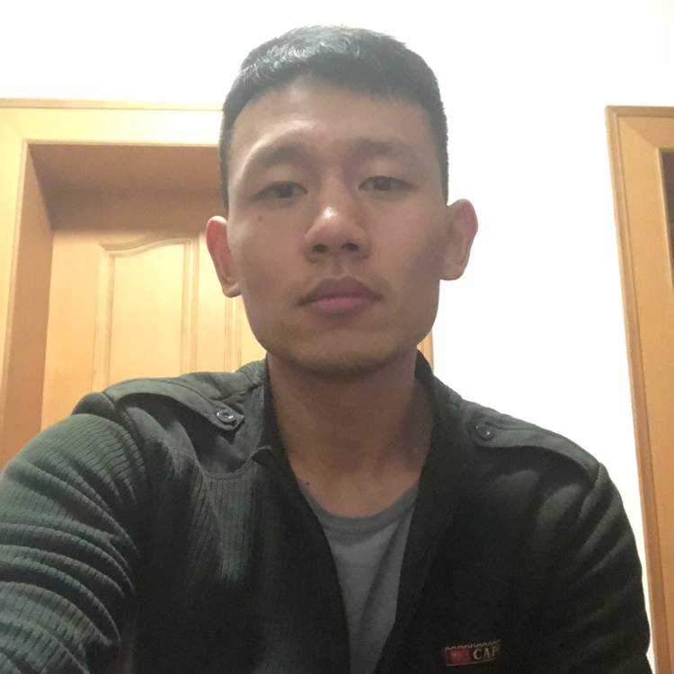 伟益的照片