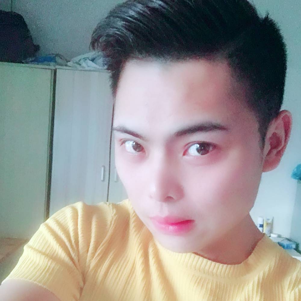 干净大碗的照片