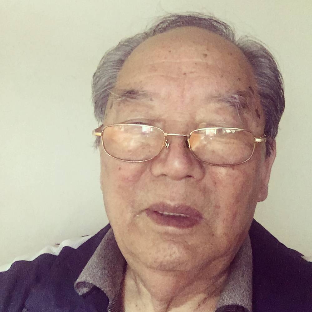 虚拟星月的照片