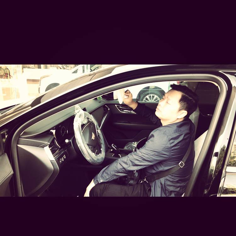 多情钢铁侠的照片