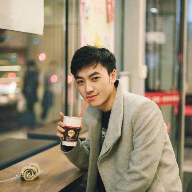 精明若溪的照片