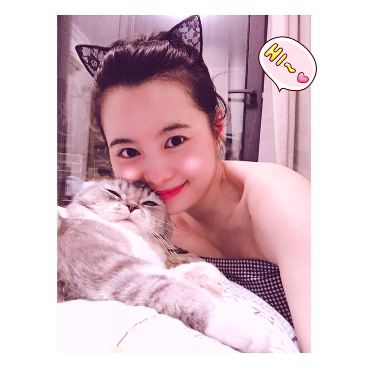 Momo.R的照片