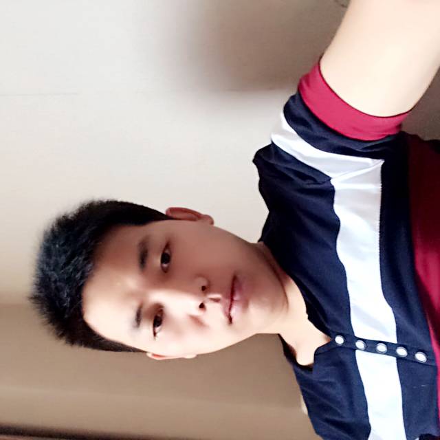 转身就跑的照片