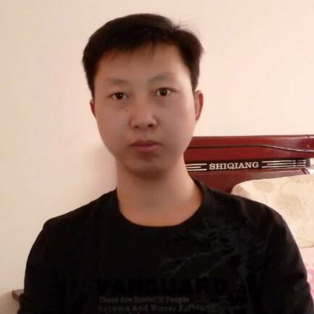 叶尘思的照片