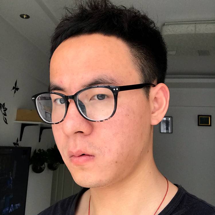 有点小忙的照片