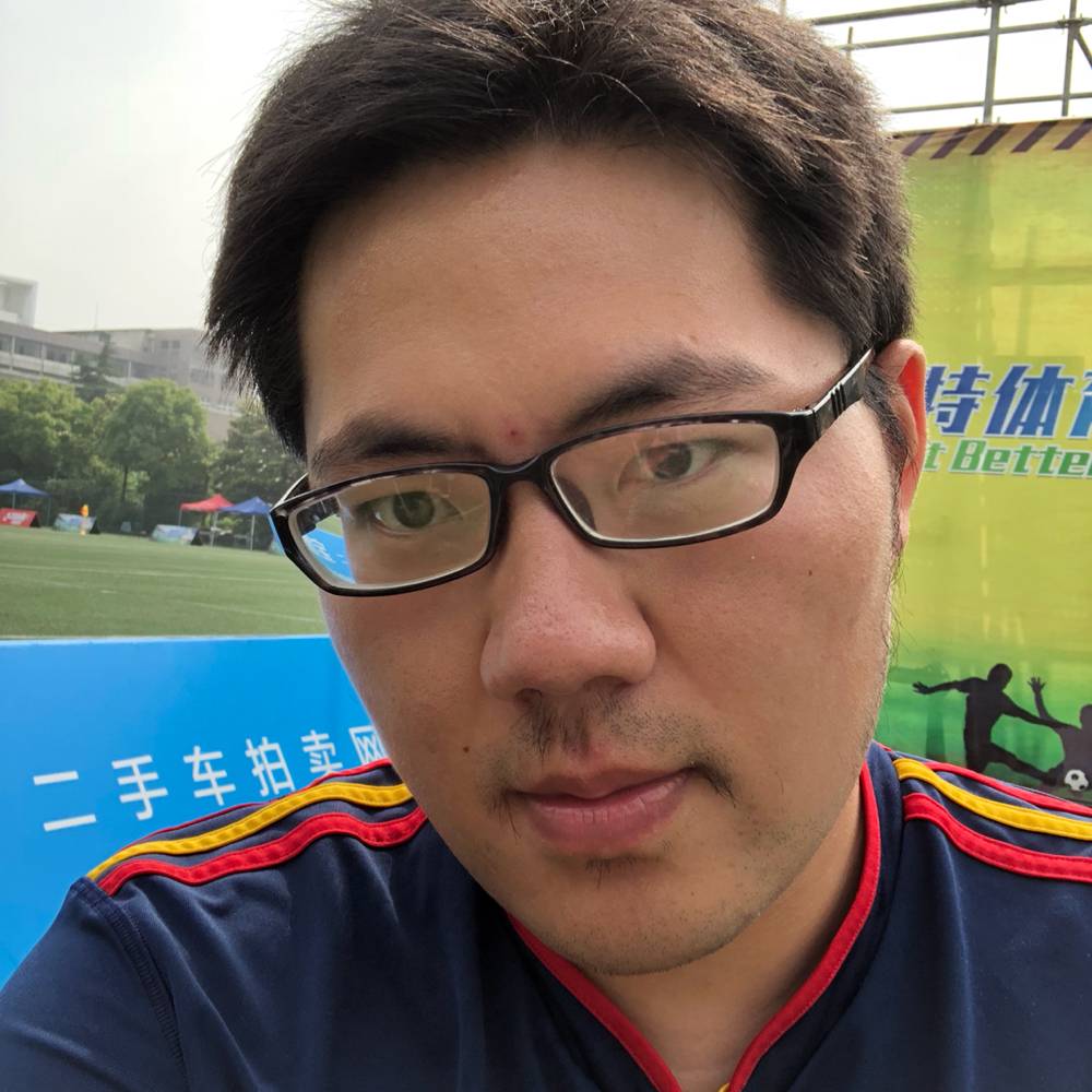 文文哥哥的照片