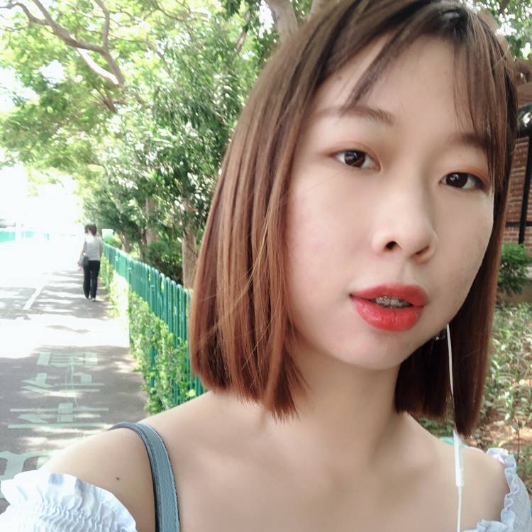 babyfat的照片