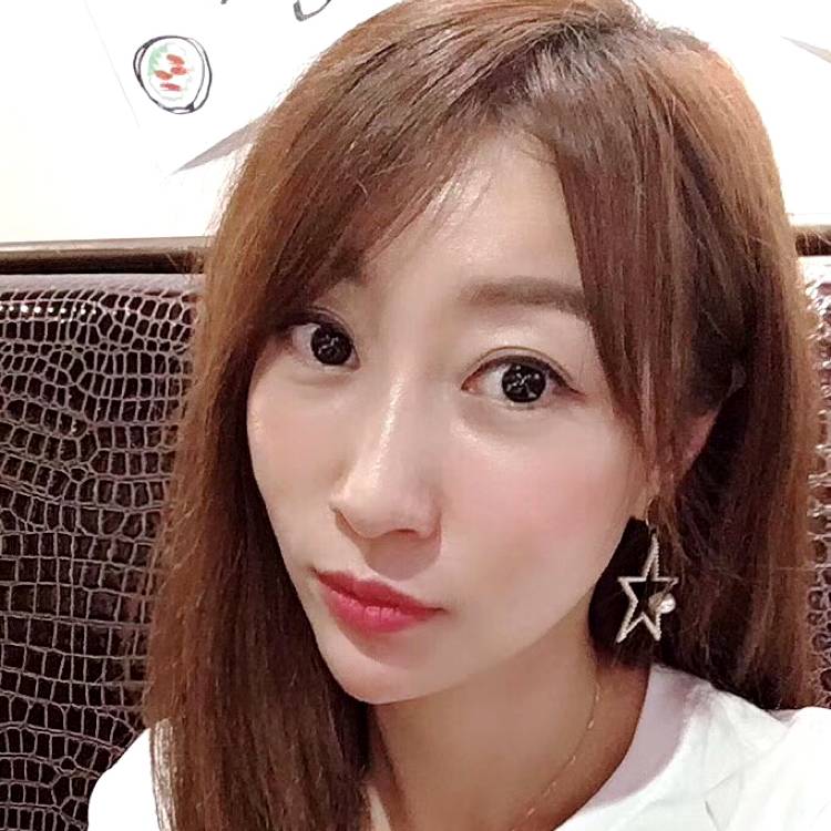 亚美绮莉的照片