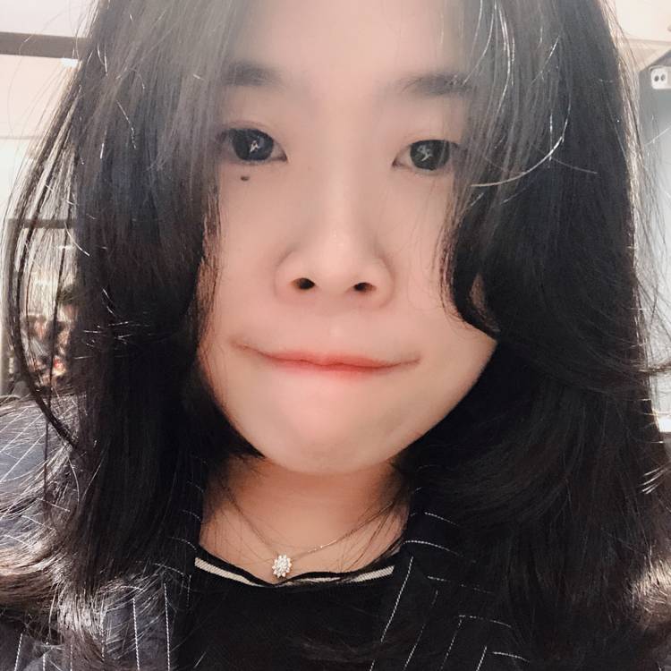 绵密板凳的照片