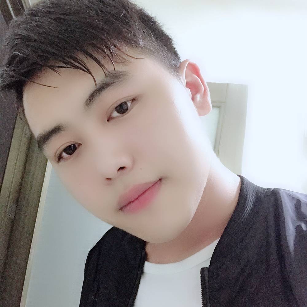 留在我身边“”的照片