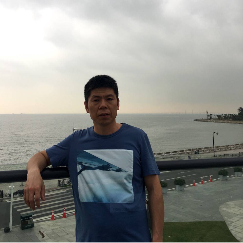 轻松霓裳的照片
