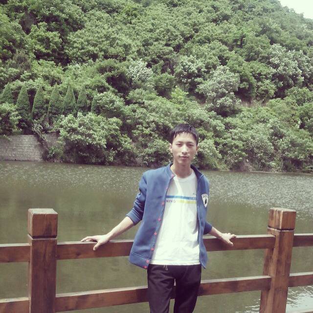 傲娇大浪的照片