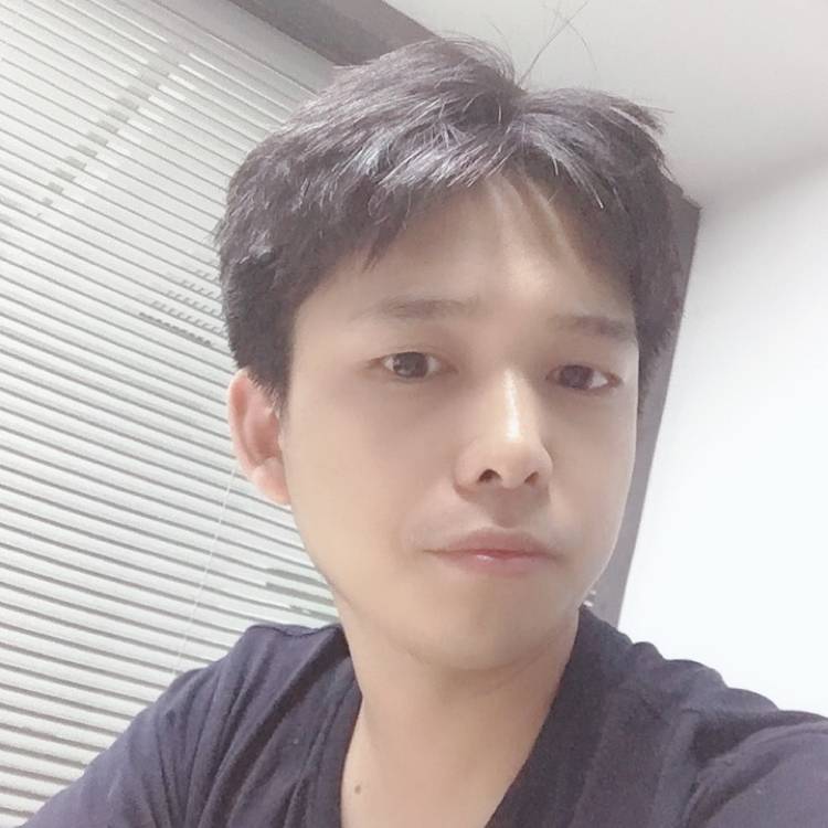 爱要趁早的照片