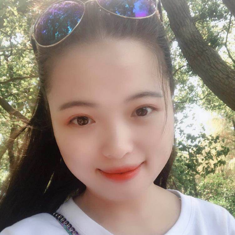 明亮发箍的照片