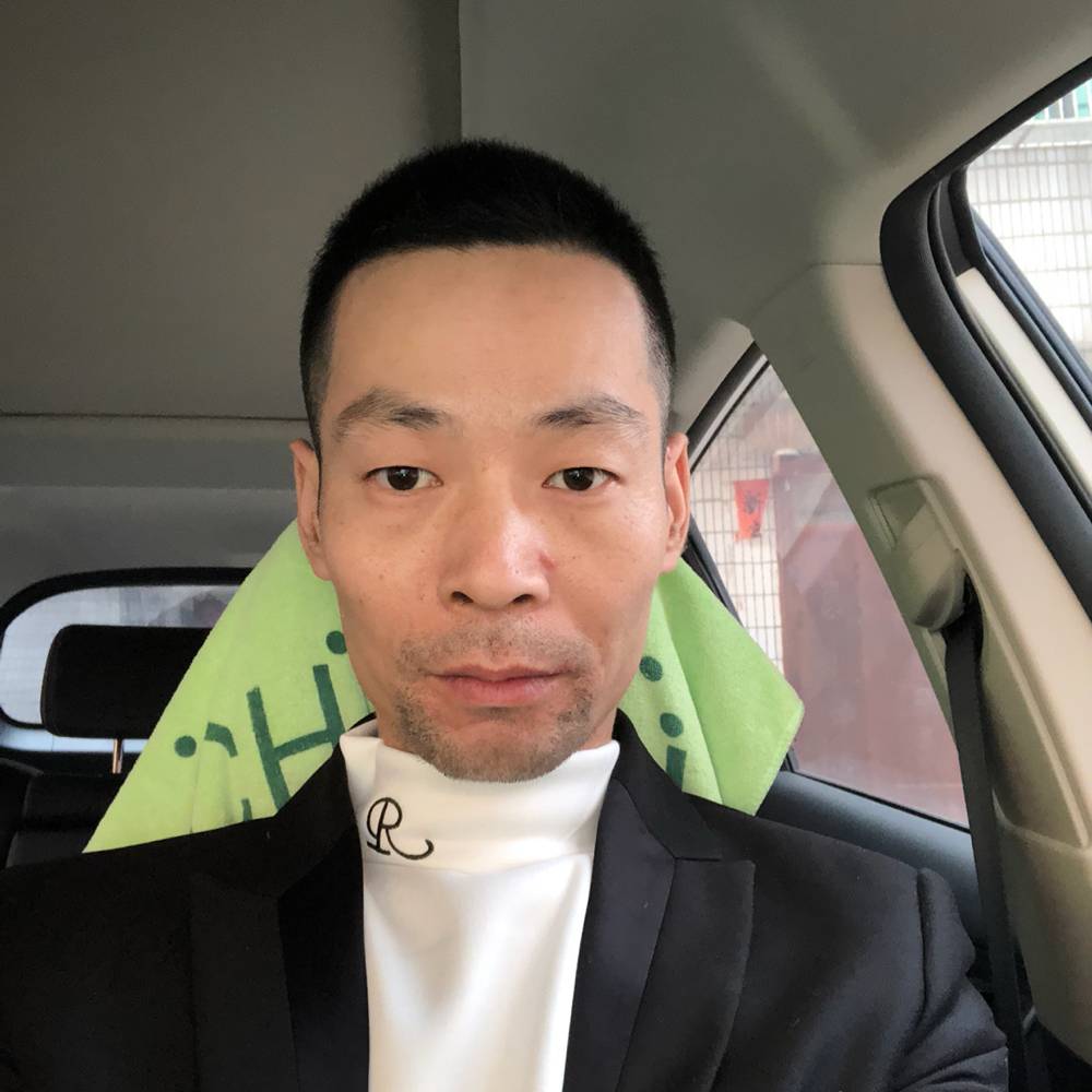 深蓝色忧郁的照片