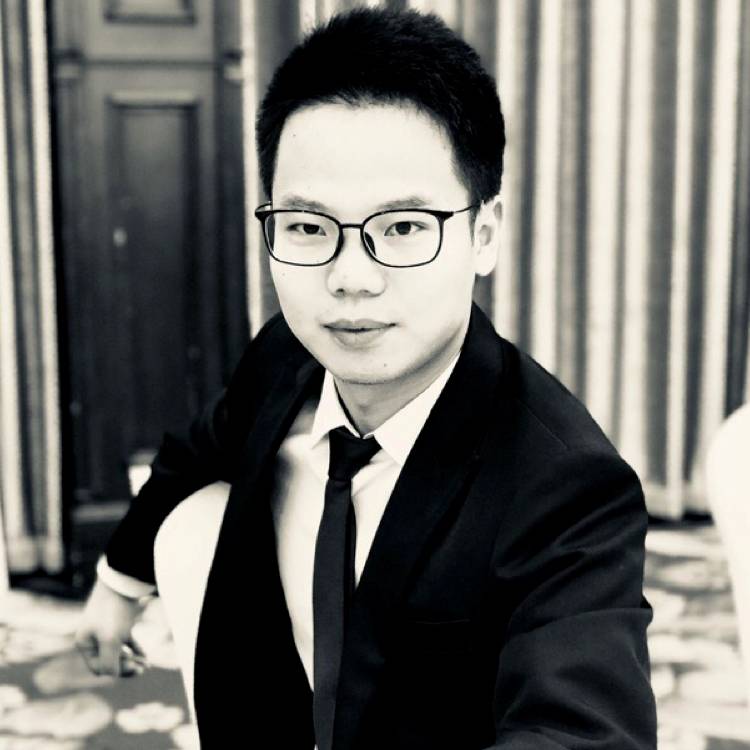 缠绵冷风的照片