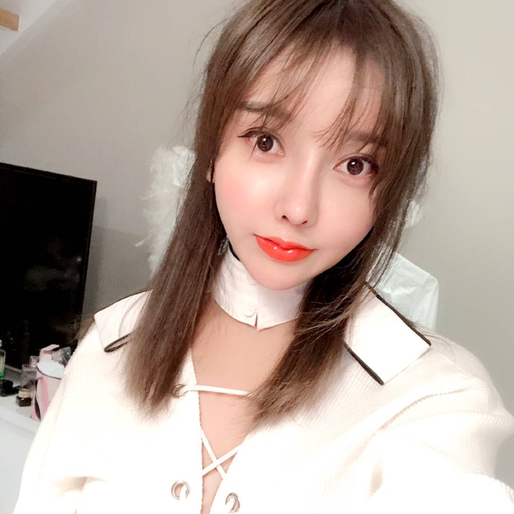cindy隆馨雨的照片
