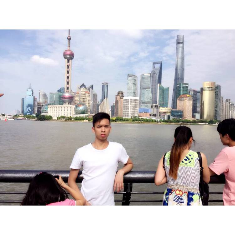 干净春华的照片